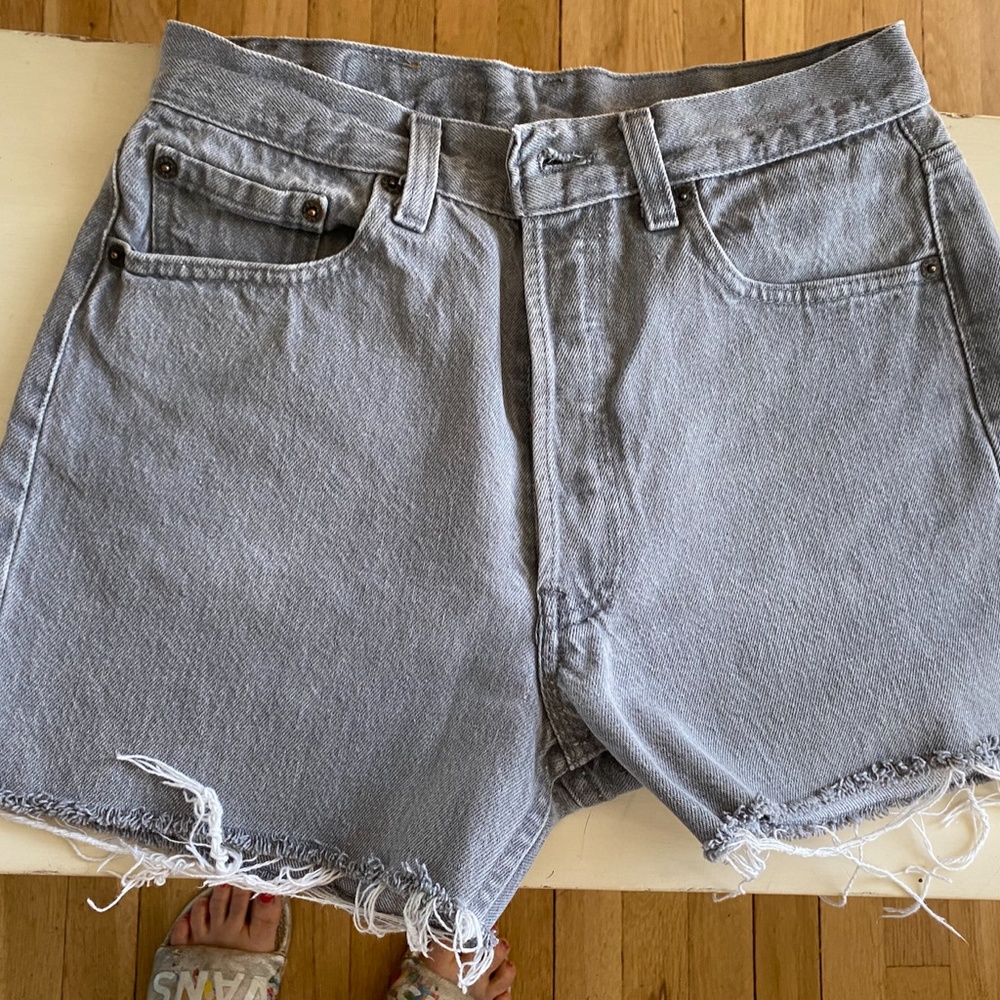 RARE VINTAGE USA LEVIS 501 CUT OFF SHORTS - Picture 3 of 7